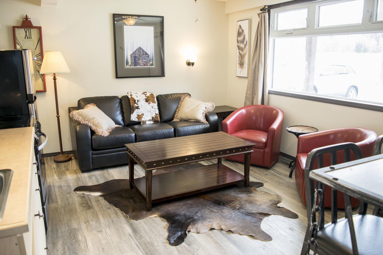 Yamnuska Suites Canmore Eksteriør bilde