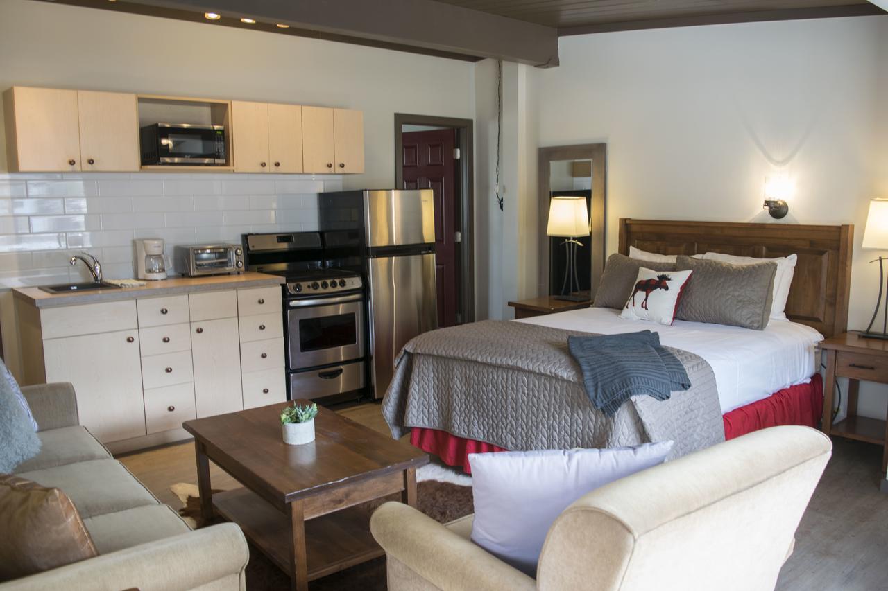 Yamnuska Suites Canmore Eksteriør bilde